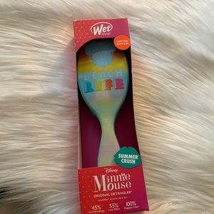 Wet Brush Minnie Mouse “Beach Life” Hair Brush